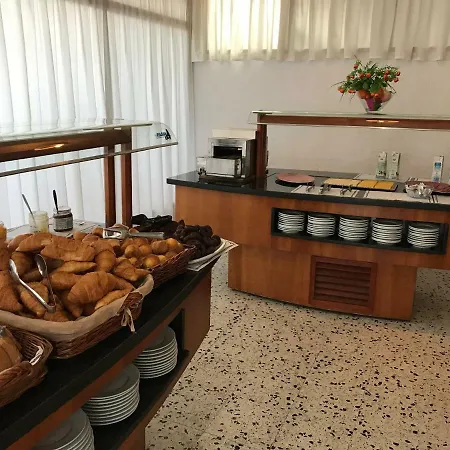 ホテル Raco D'en Pepe カレーリャ