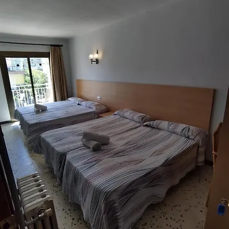 호텔 Raco D'en Pepe 2*